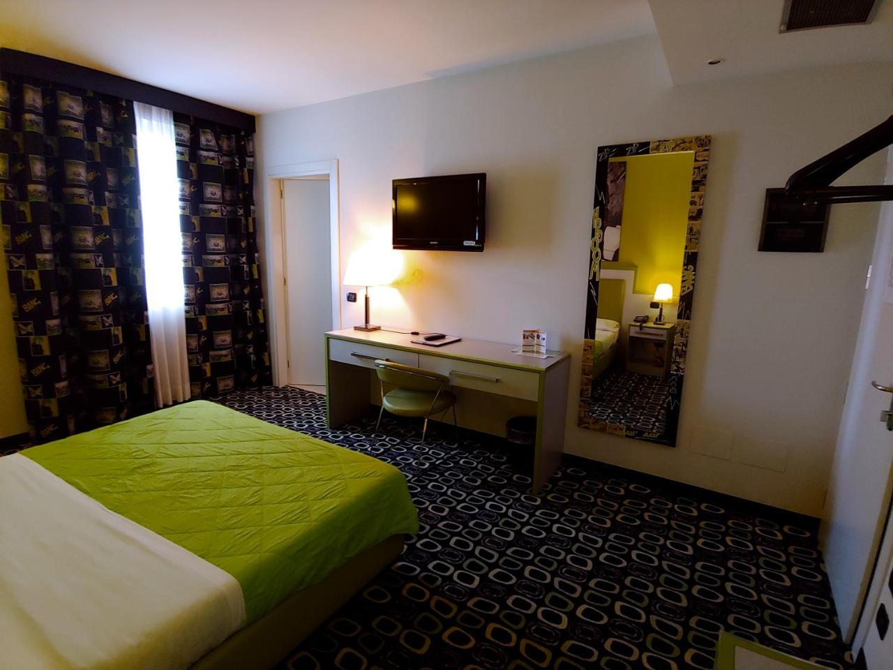 Invilladiserio Hotel Villa di Serio Eksteriør billede